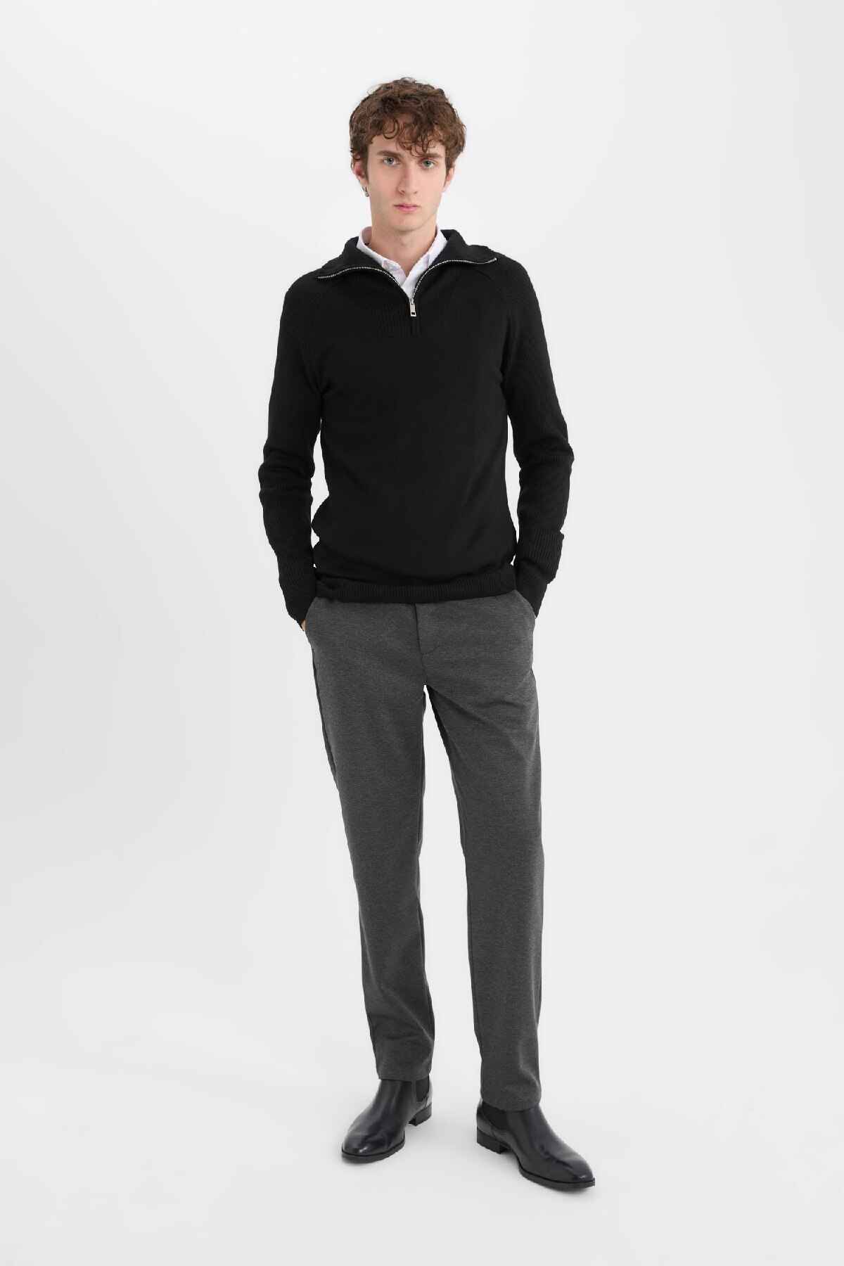 شلوار Jogger پایه صاف جیب ساده