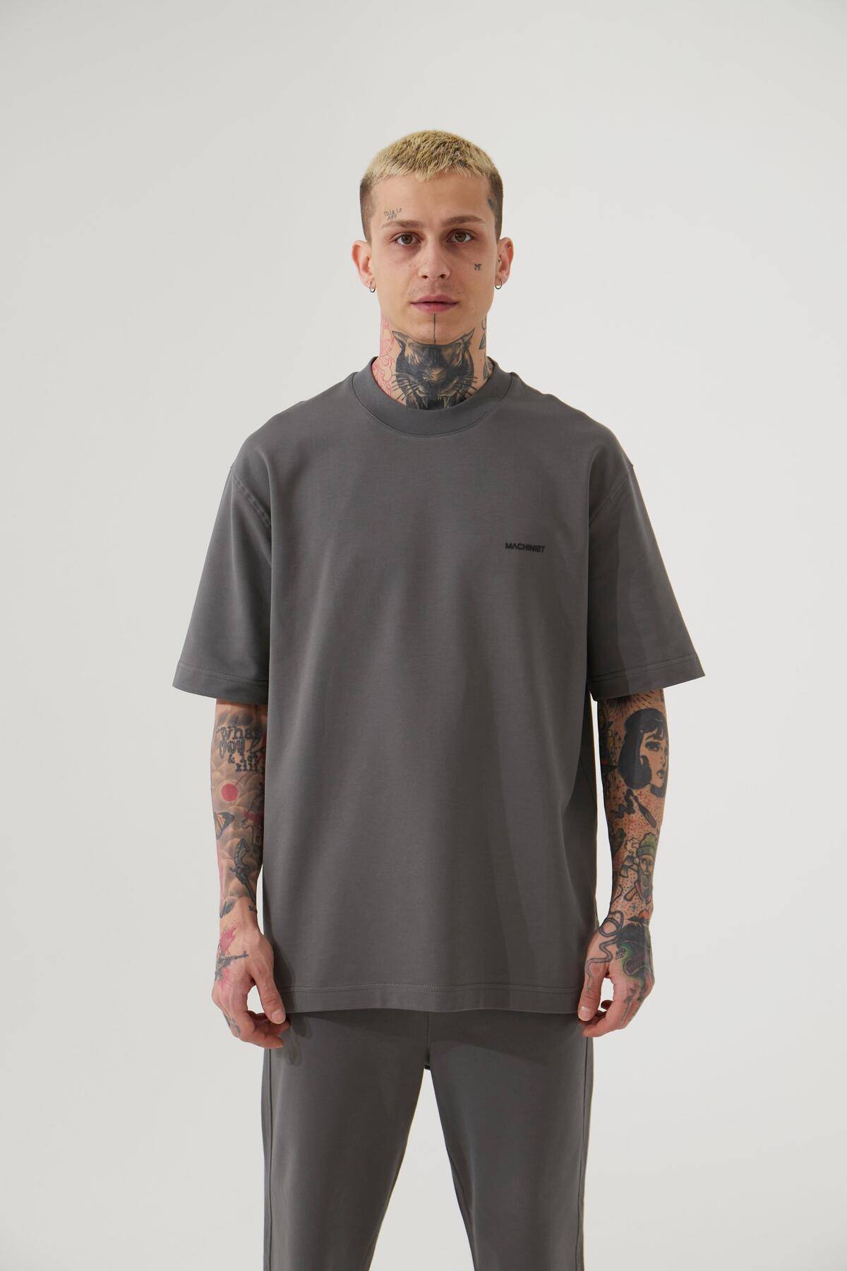 تیشرت نخی ساده و مشکی