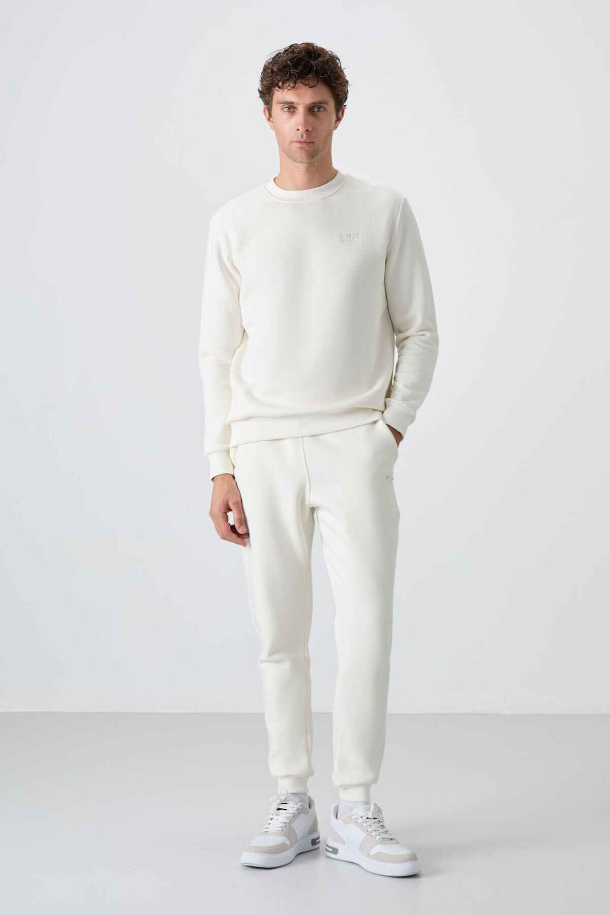 لباس ورزشی مردانه اندی اکرو رزگلد - 85190