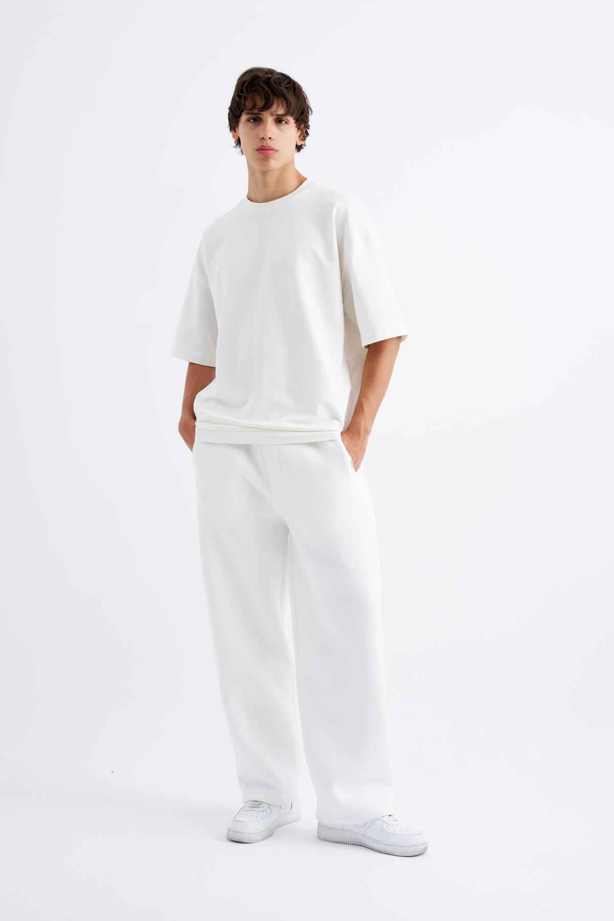 شلوار گرمکن مردانه گشاد قرمز