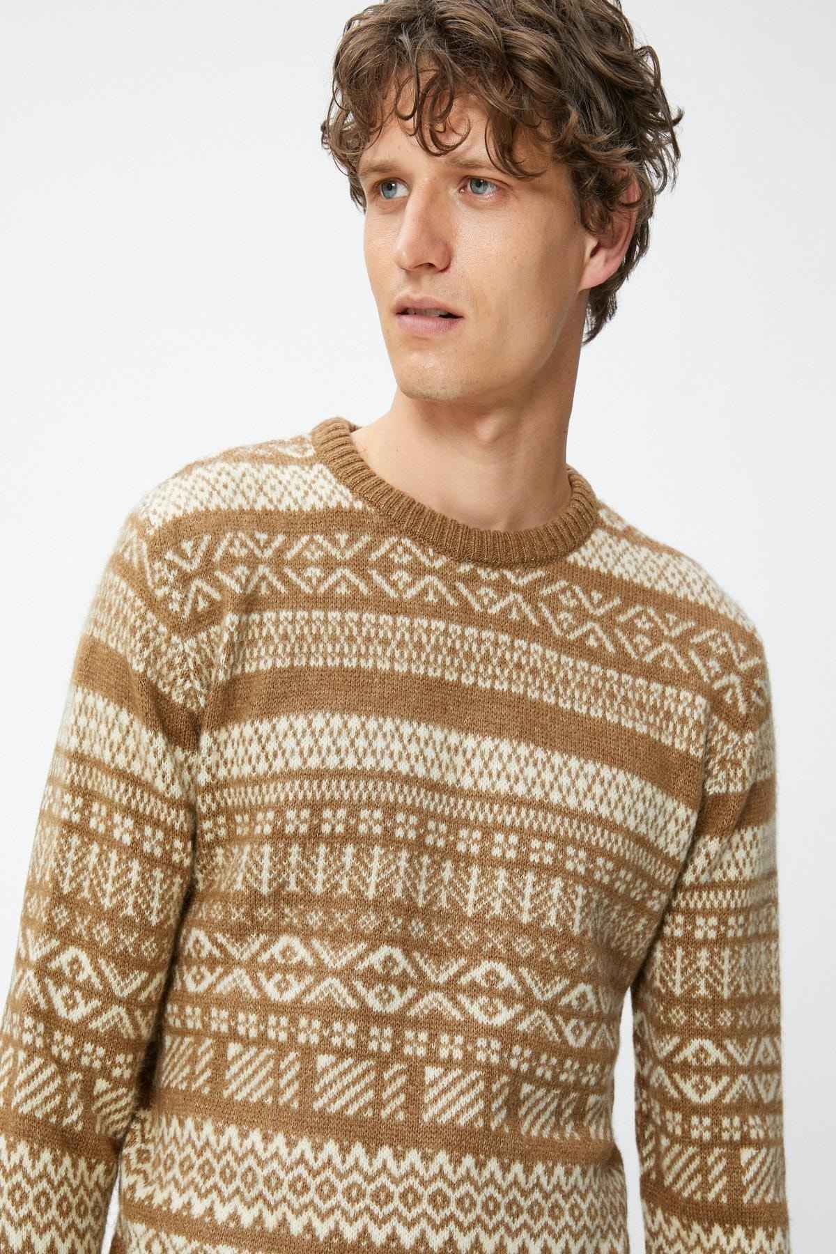 ژاکت مردانه با طرح موهای شتری